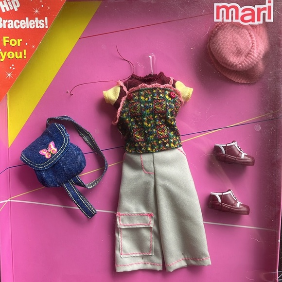 Mattel Generation Girl 4 Piece Outfit. New in Box! - Picture 9 of 9